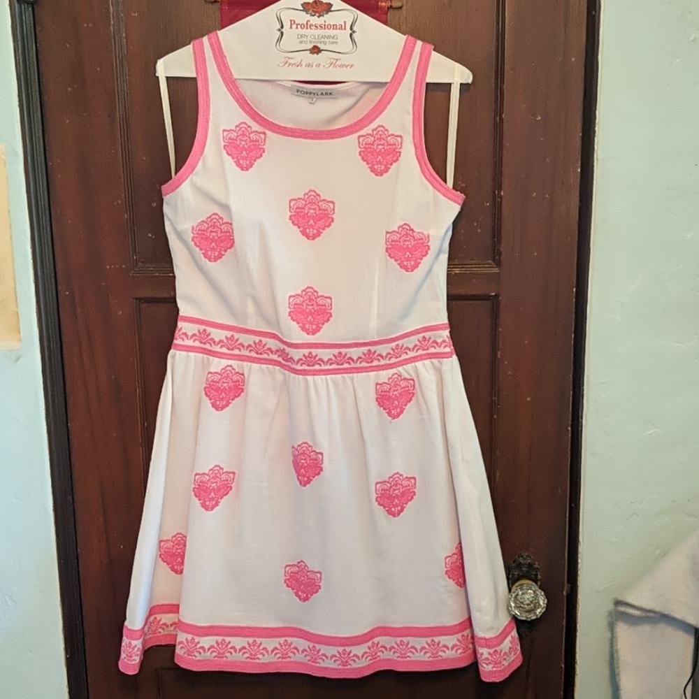 Pink and white summery dress